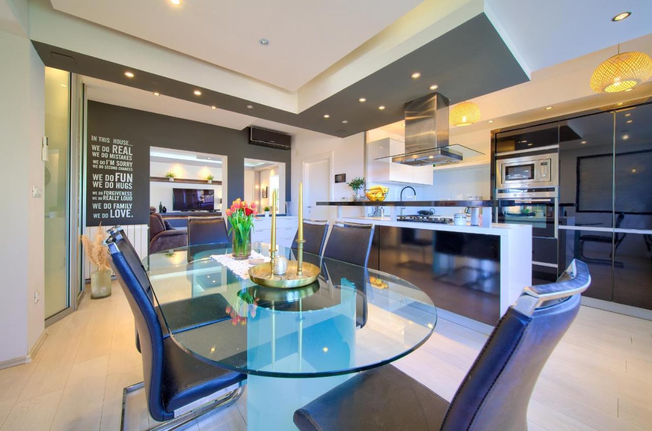Luxury Apartments Vanessa, نجيفيش المظهر الخارجي الصورة